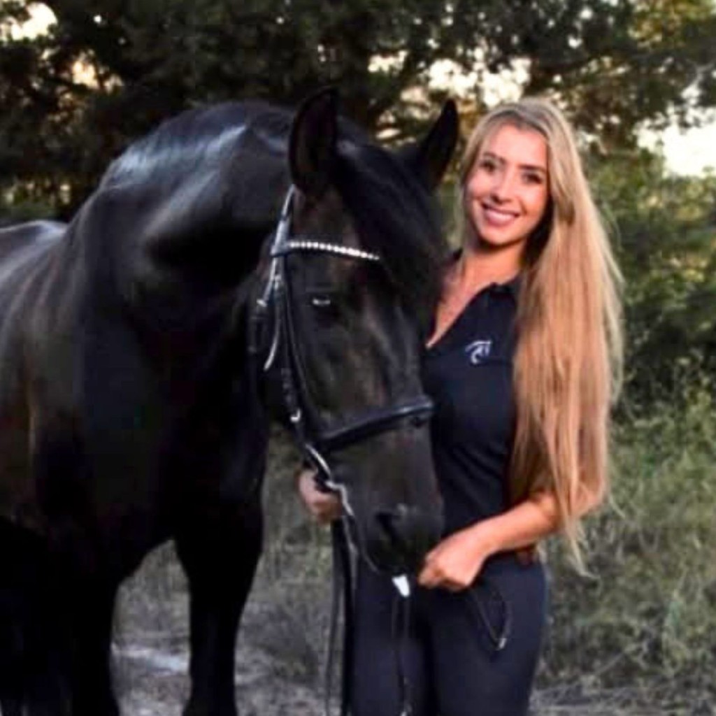 Patricia, dressage instructor